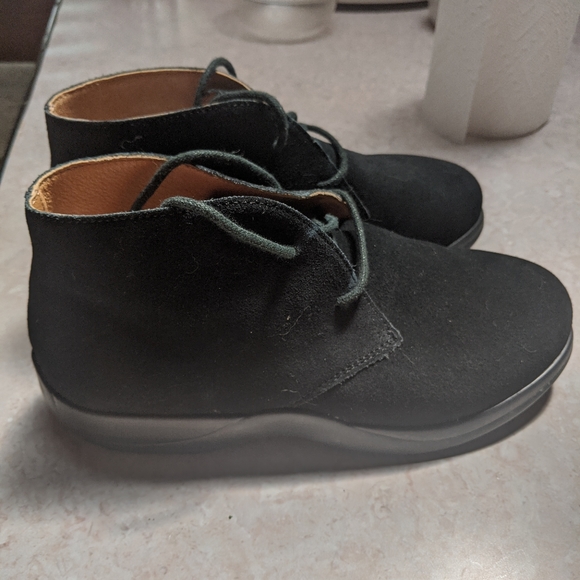 Dr. Comfort Cara Chukka Boot - Picture 2 of 3